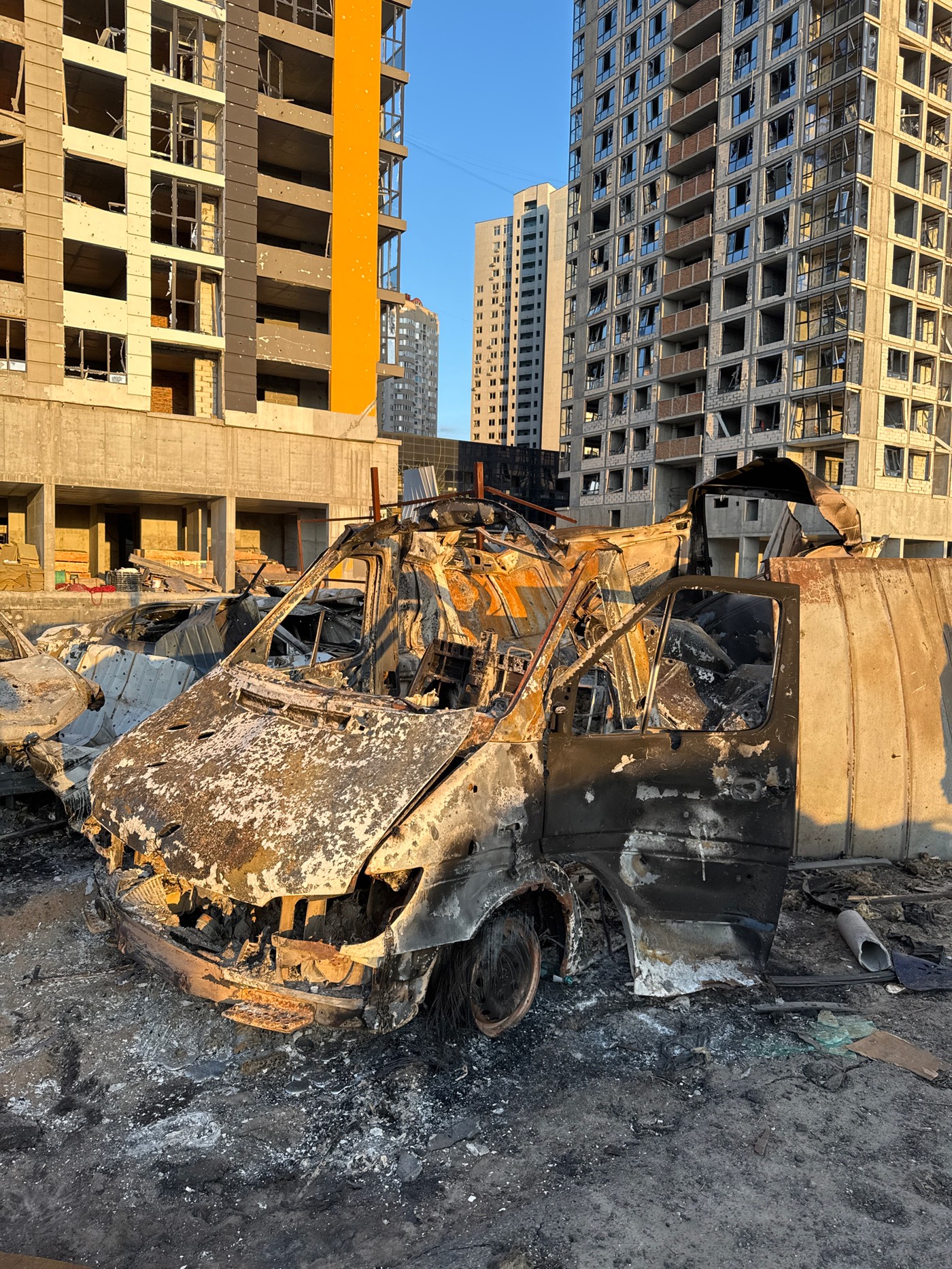 The Quiet Aftermath of an Urban Strike in Kyiv