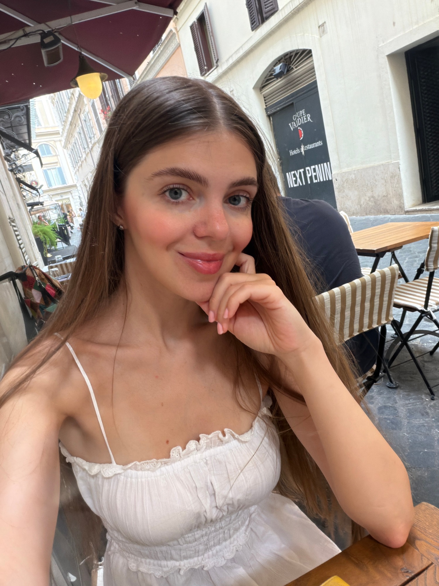 Outdoor dining table and a quick selfie moment