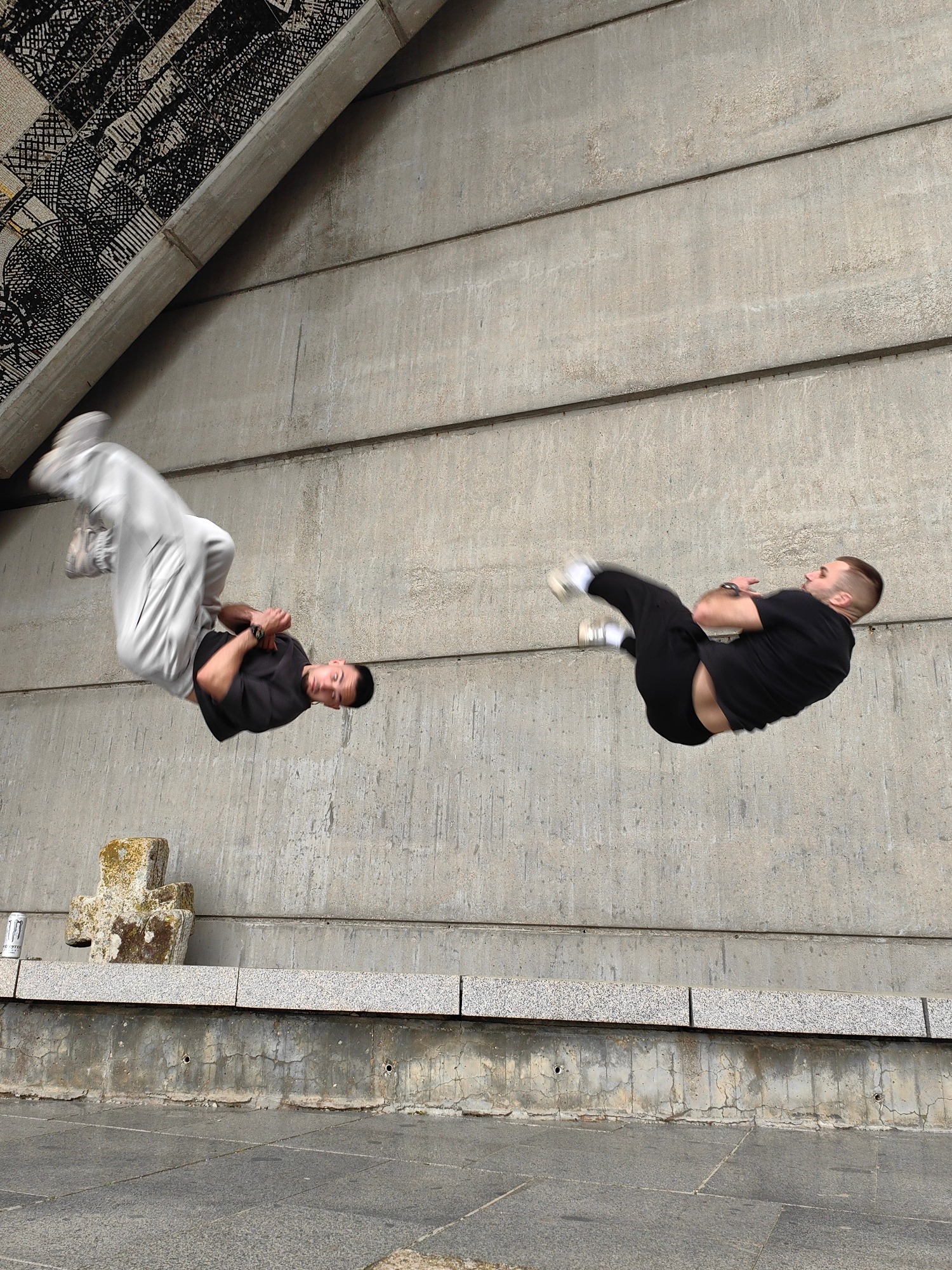Gravity-Defying Art: Synchronized Acrobatics in Urban Spaces
