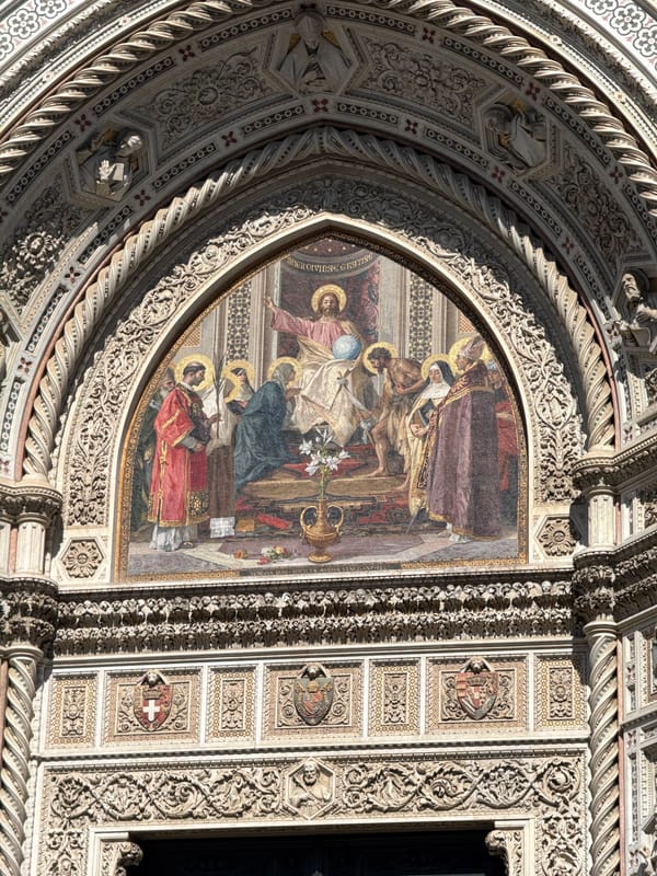 Florence Cathedral facade documented by witnesses under clear skies