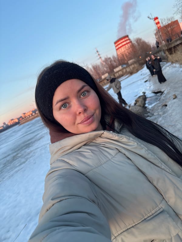 Spring day captured in Izhevsk through selfies, sunsets, streets