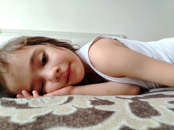 Ordinary domestic moments documented in Noviy, Russia household