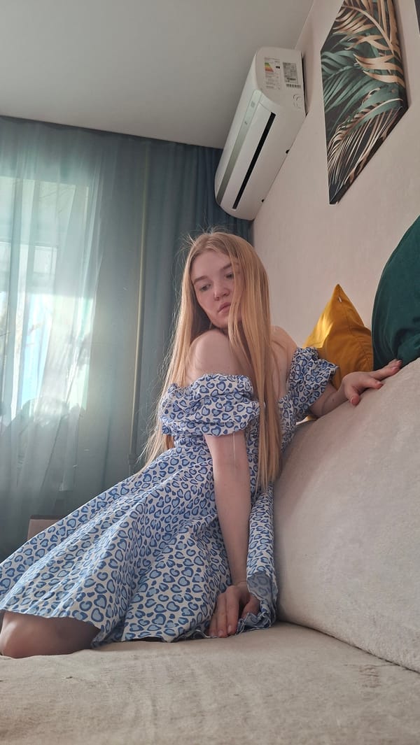 Quiet moments captured in Chaikovsky: indoor rest, contrails overhead