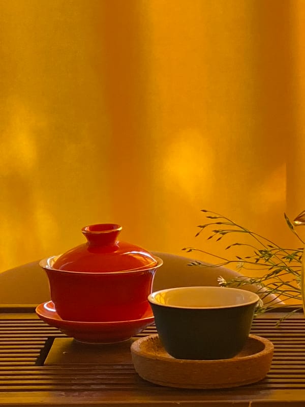 Private tea ceremony documented in Tyumen home