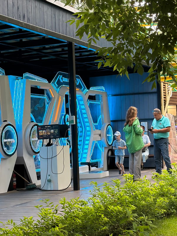 Perm amusement park hosts rides, games, and live music