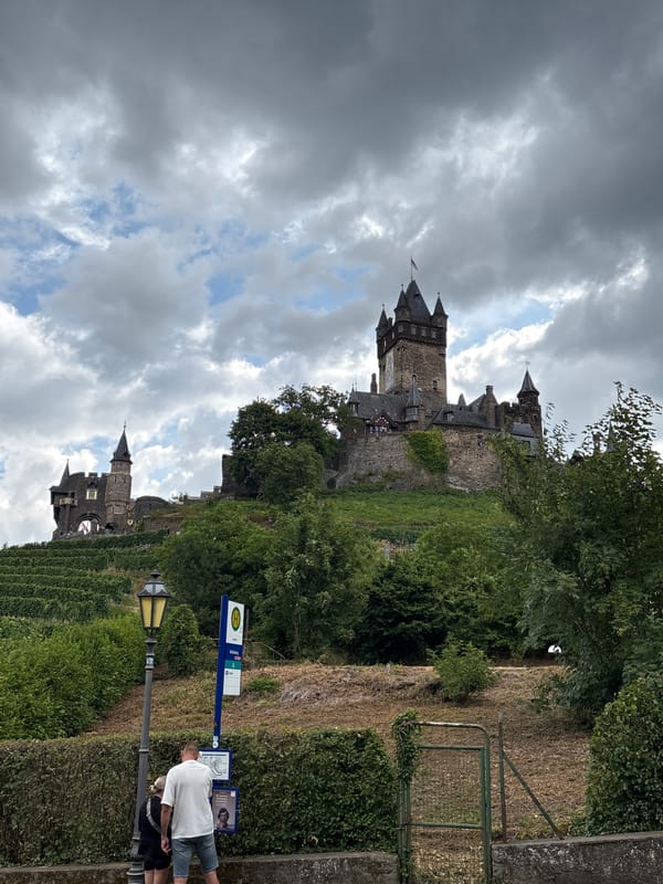 Morning walkthrough of Cochem's castle and old town