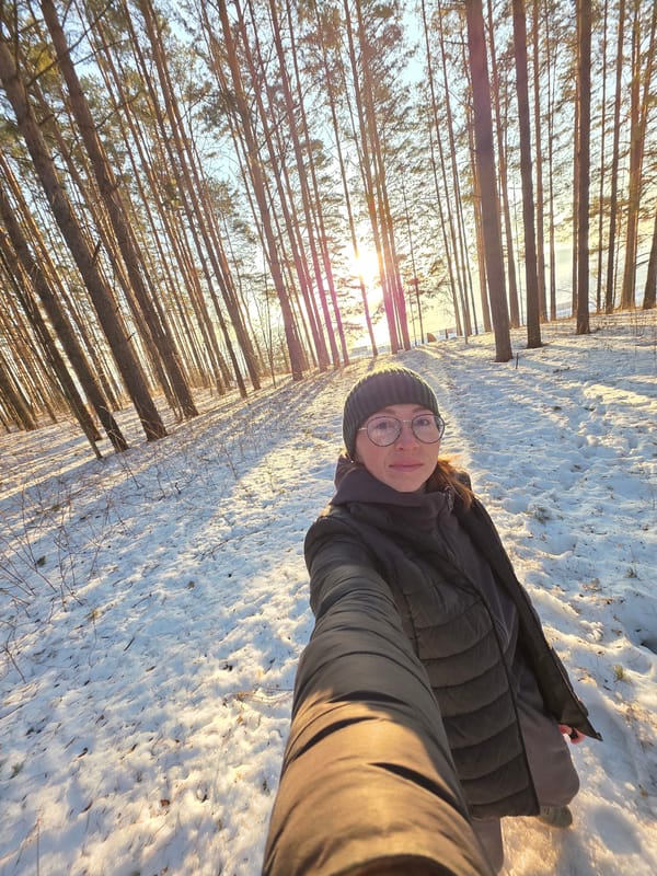Woman documents winter day activities across Chaikovsky, Russia