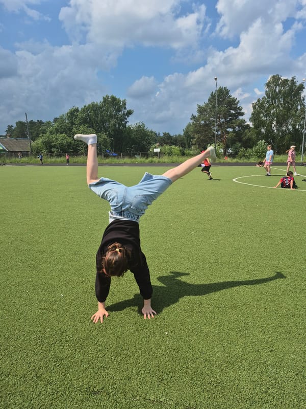 Summer morning in Chaikovsky: gymnastics, kittens, and casual portraits