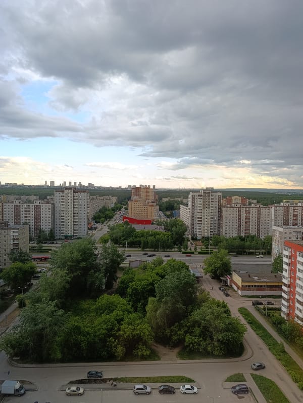 Double rainbow appears over Perm apartment buildings