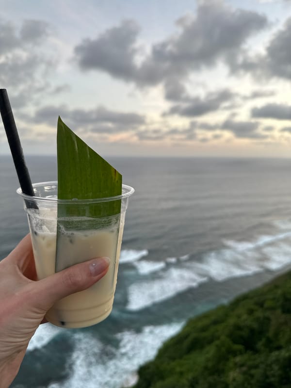 Resort bar gathering documented in Kuta Selatan, Indonesia