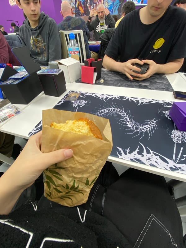 Magic: The Gathering game session observed in Gijón