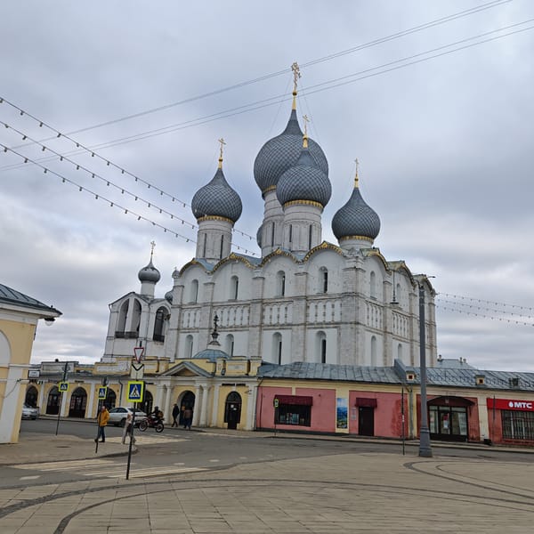 Rostov Kremlin Cathedral documented by witnesses under overcast skies