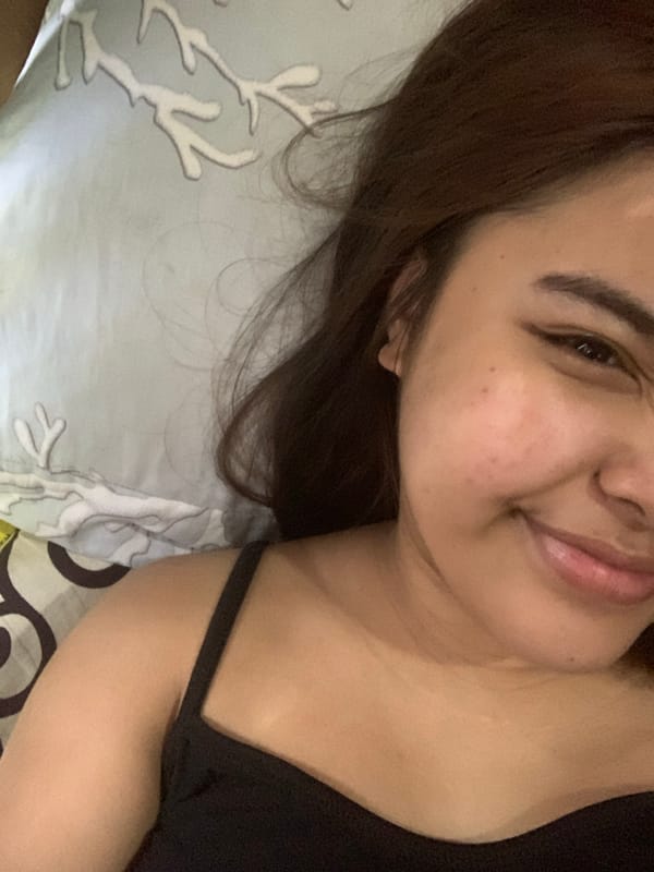 Back-to-back bedroom selfies in Davao City
