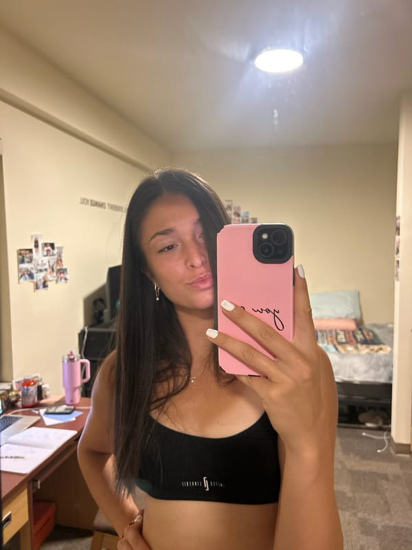 Woman takes late-night selfie at Florida university campus