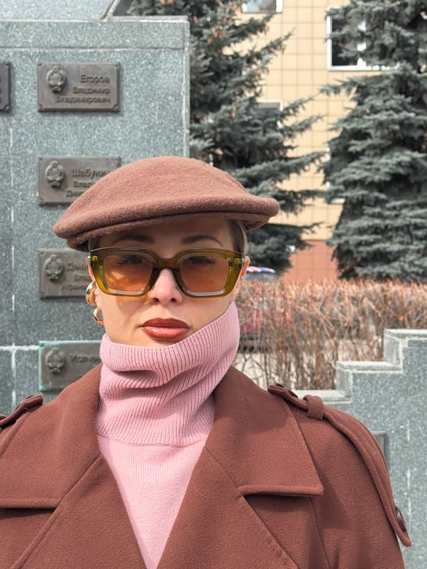 Portrait session at Krasnoyarsk memorial site