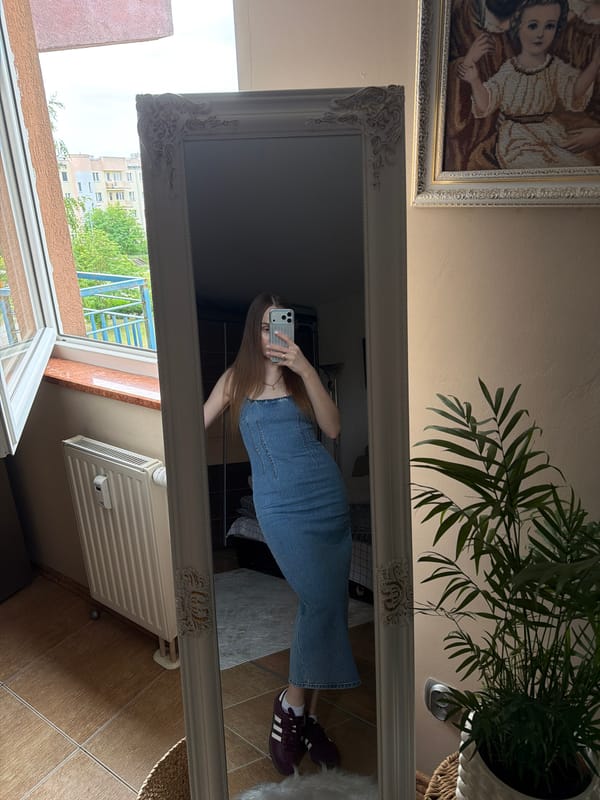 Mirror selfie in denim and maroon shoes, Gorzow