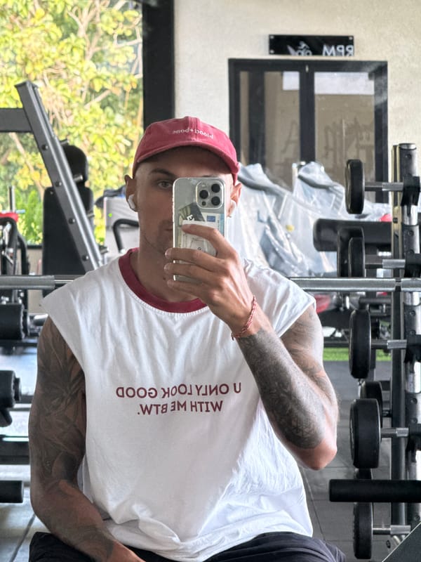 Gym selfie session in Kuta Selatan, Bali