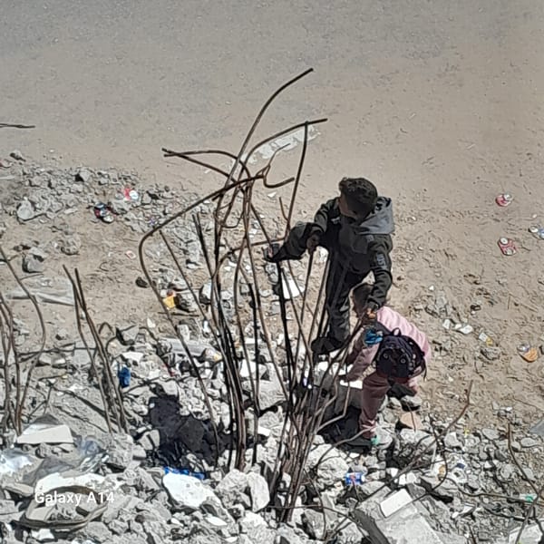 Widespread destruction and refugee camps documented in Khan Yunis