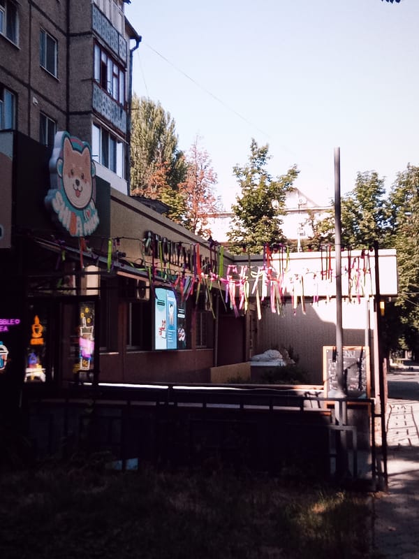 Sunny afternoon at a Chișinău cafe or bubble tea spot