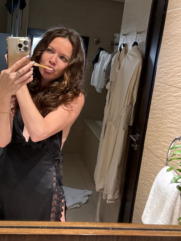 Woman's early morning resort stay documented in Dubai