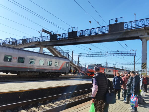 Morning train activity observed at Izhevsk station, Russia