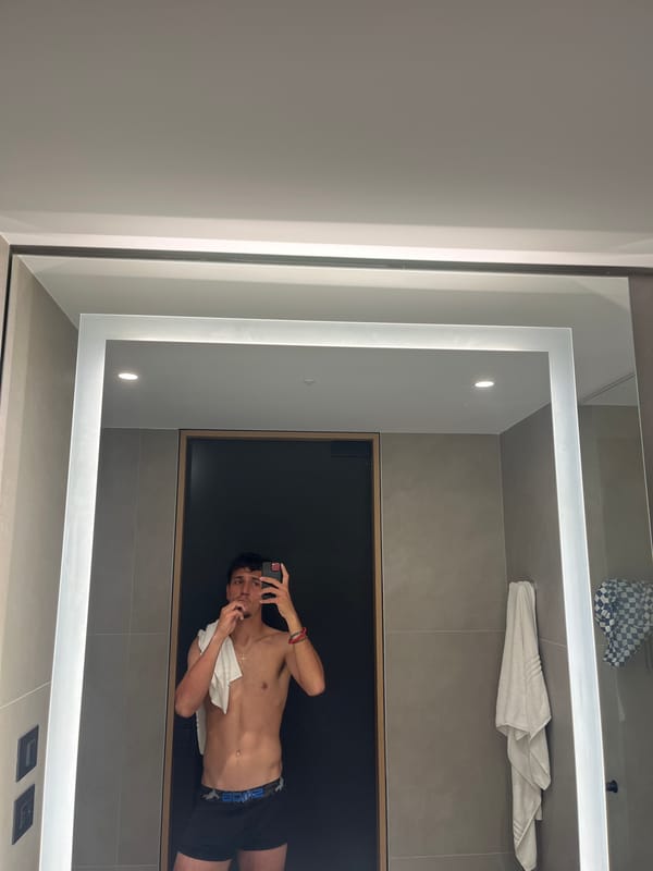 Man takes bathroom selfies in Split, Croatia