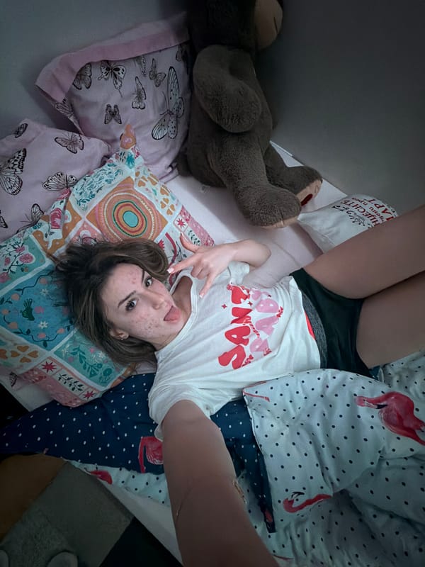 Casual bedroom photo session at home in Shumen