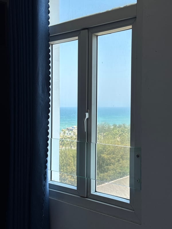 Ocean view captured through open window in Đà Nẵng