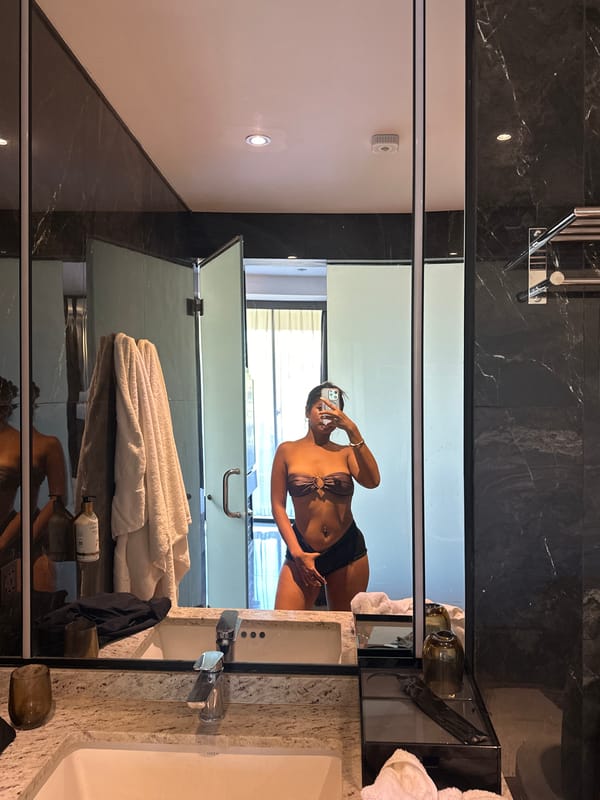 Hotel selfies and street life in North Kuta, Bali