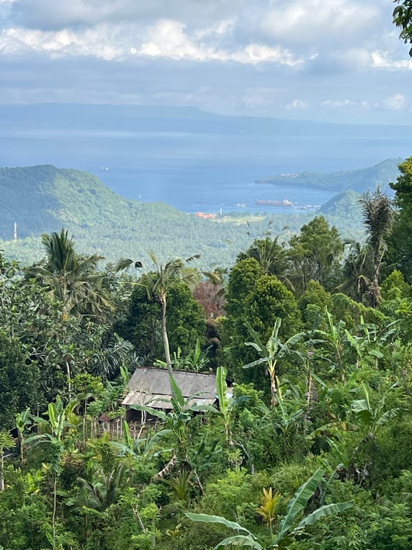Morning coastal views documented in Manggis, Indonesia