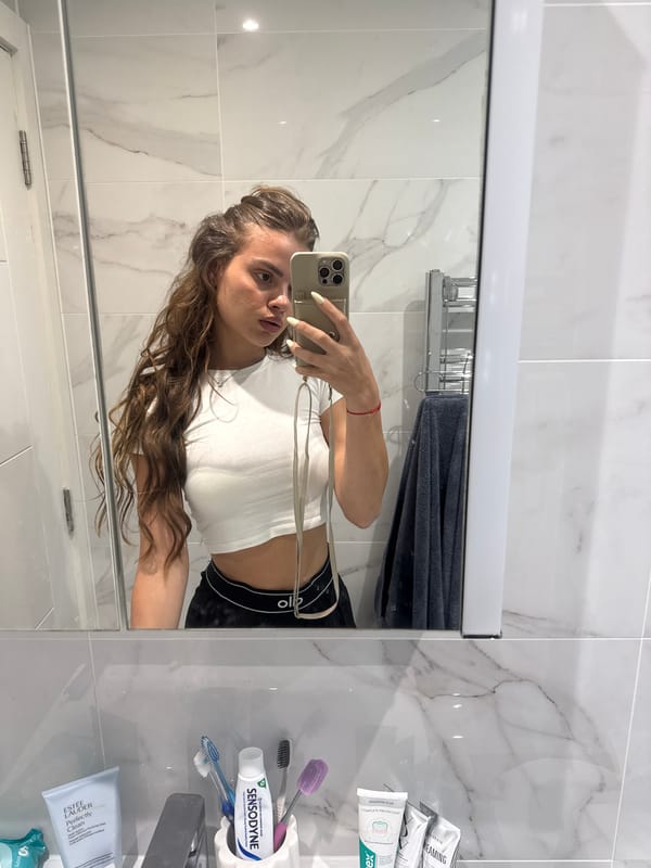Quick bathroom mirror selfie session in Throop, UK