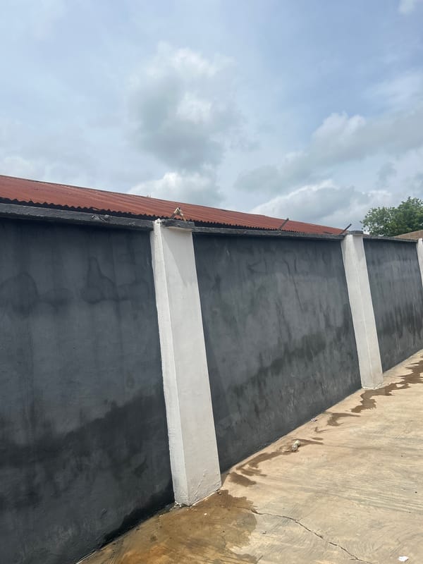 Witness documents everyday scenes and sky phenomenon in Ogbomosho