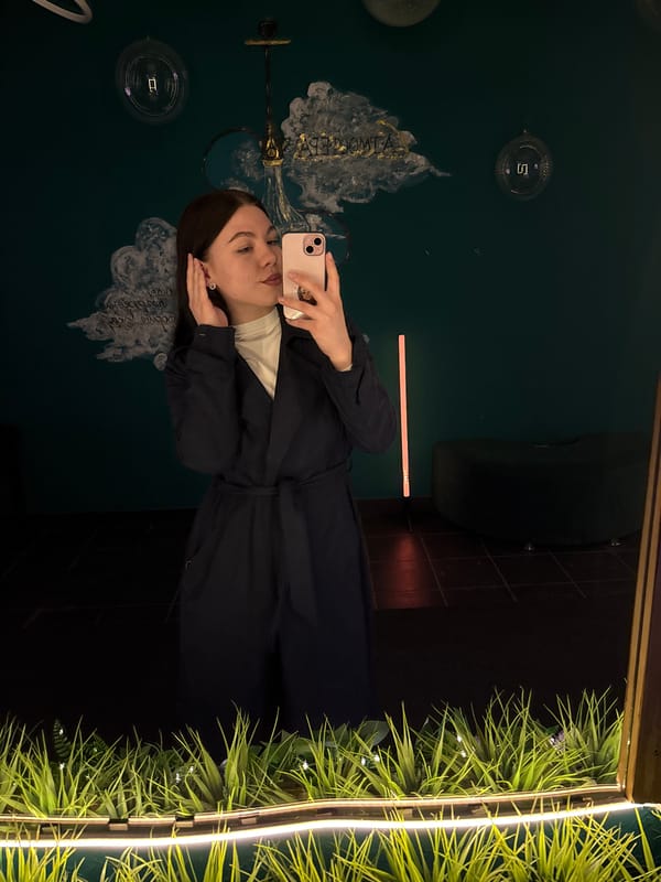 Evening moments captured in Perm: selfie and car interior