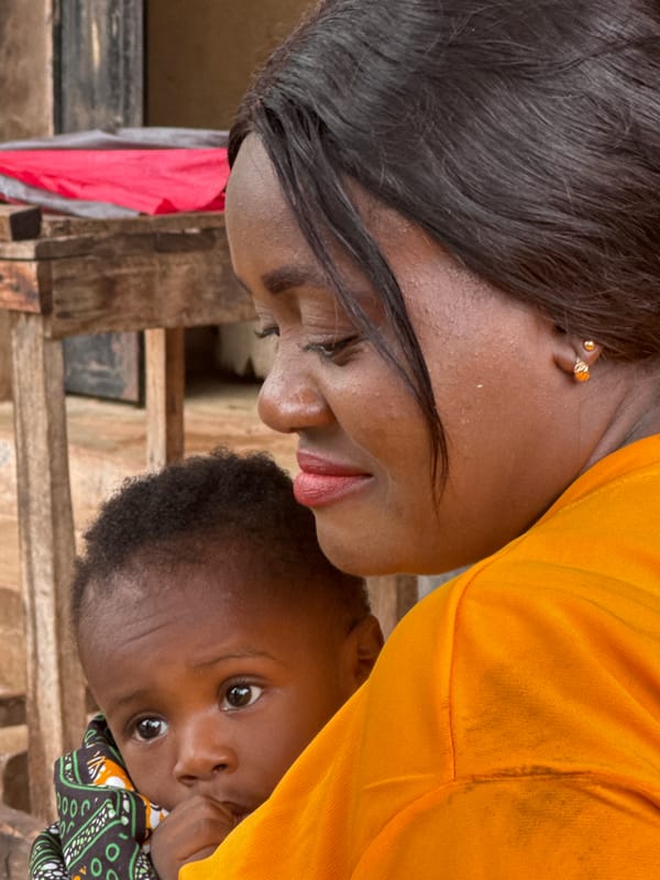 Everyday life on the streets of Enugu, Nigeria