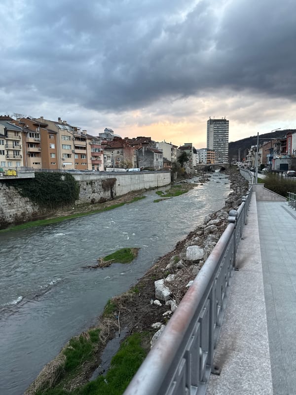 Riverbank and street scenes documented in Gabrovo, Bulgaria