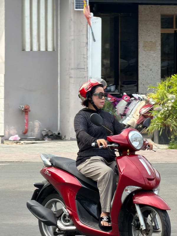 Nha Trang street traffic and daily routines, mid-morning