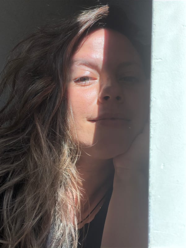 Casual portraits and open skies in Kamianka-Buzka
