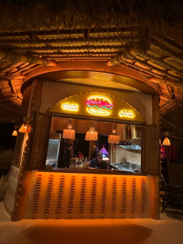Bo Phut's beachfront strip alive on a Thursday night
