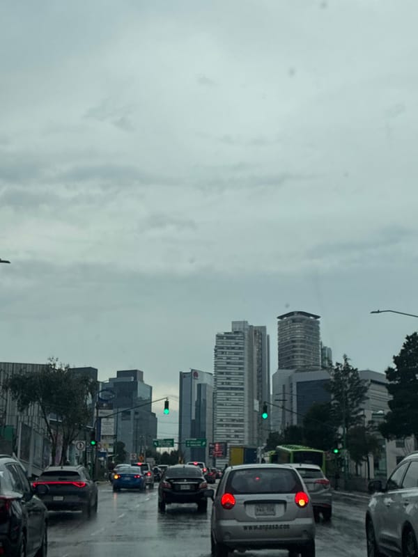 Evening traffic jam congests Mexico City streets amid overcast weather