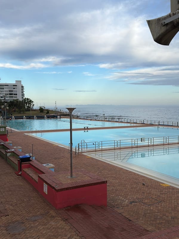 Morning documentation of Sea Point facilities and sculpture