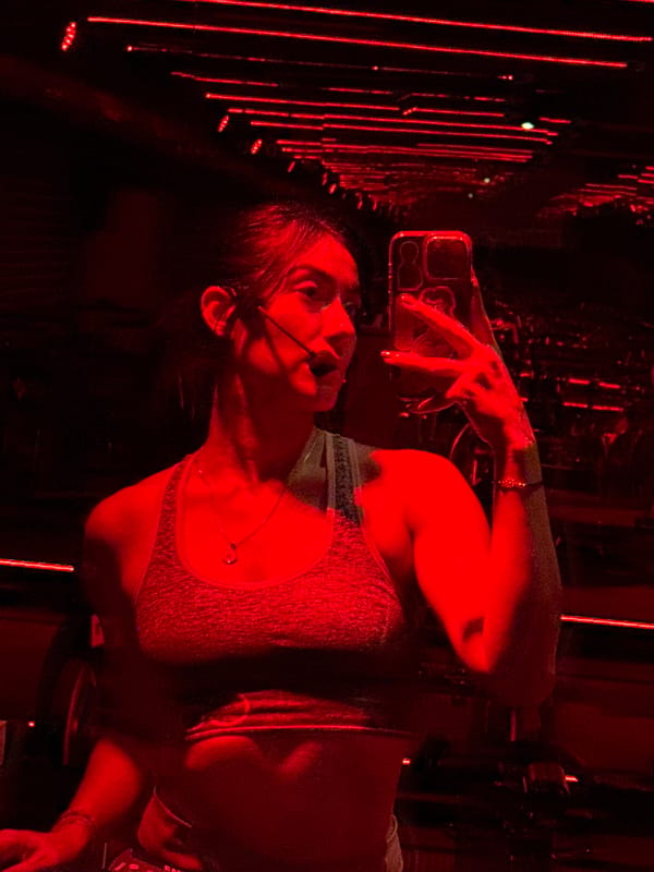 Woman photographed in multiple Puebla venues during evening hours