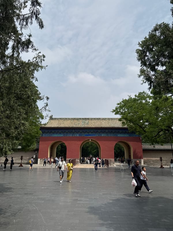 Early morning scenes captured at traditional Beijing park complex
