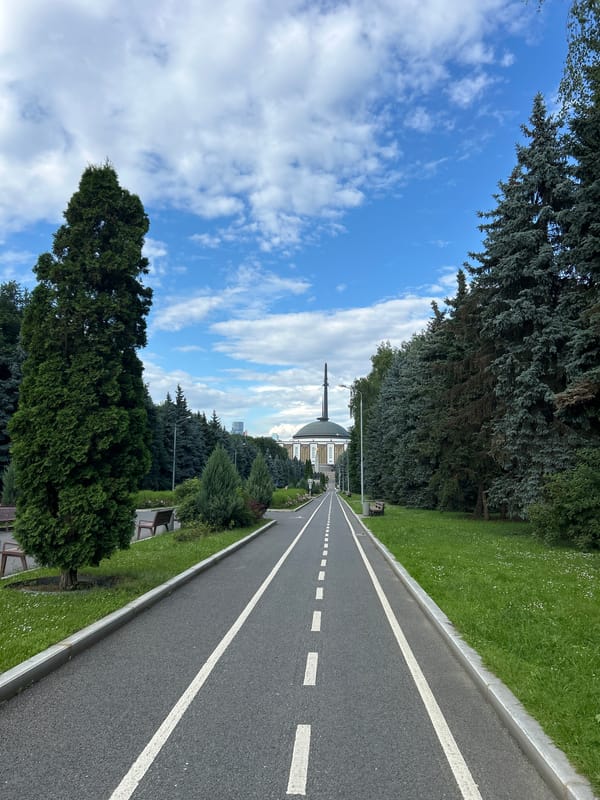 Exploring Victory Park and its WWII memorials, Moscow