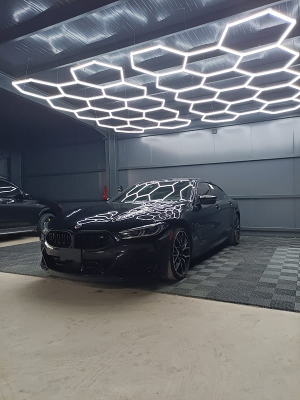 BMW 8 Series spotted in Bulgarian garage facility