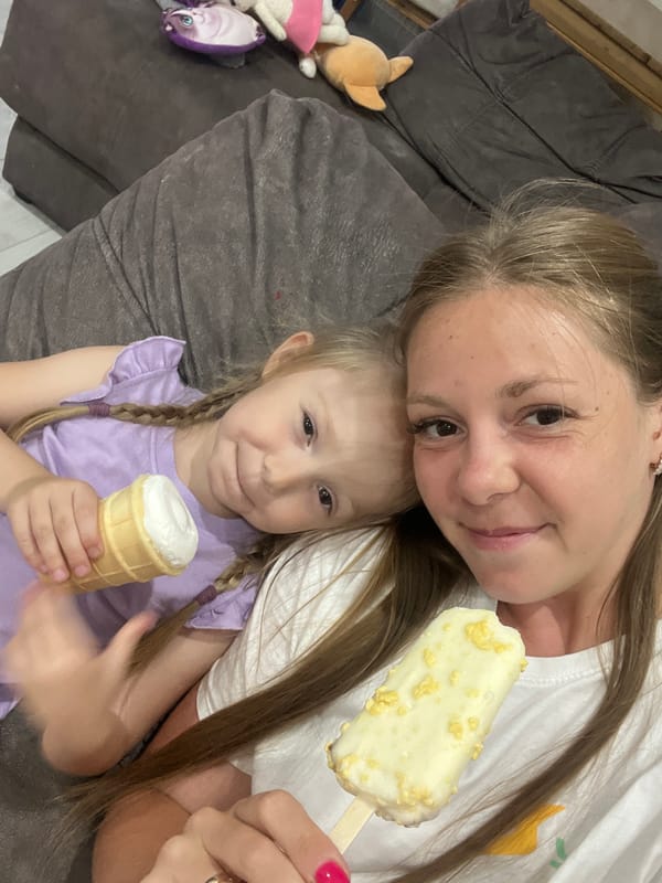 Sofa selfie and ice cream in Chelyabinsk