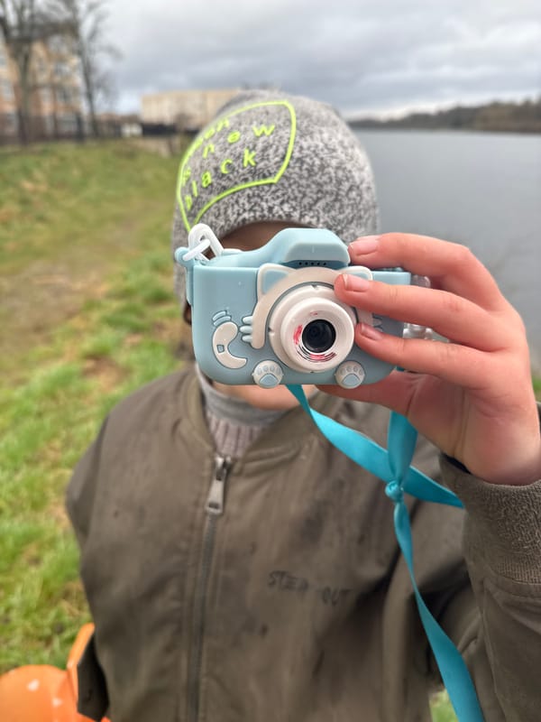 Child with toy camera spotted in Dmitrov, Russia