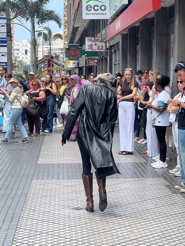 Ordinary street life documented in Las Palmas during midday