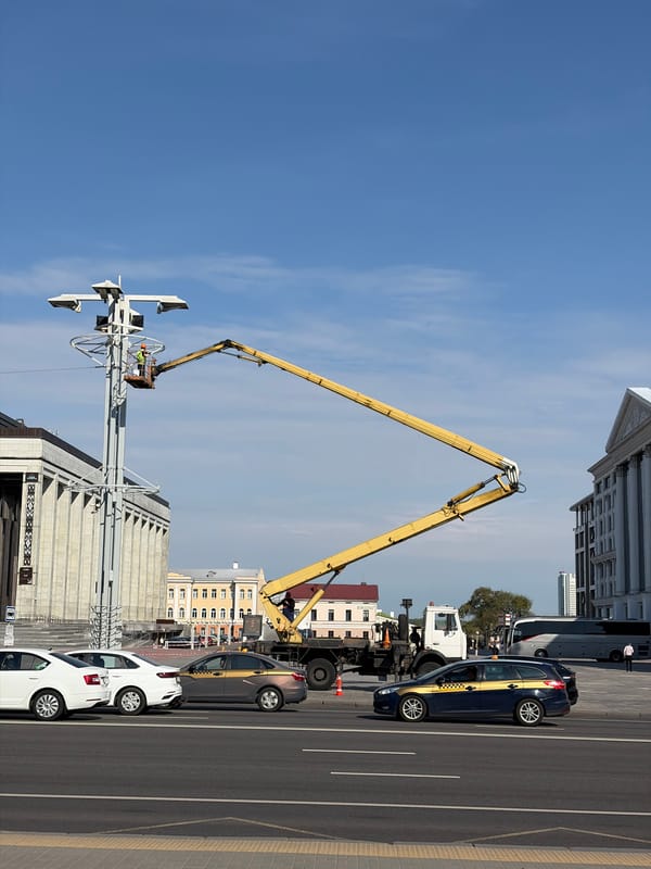 Morning routine captured across central Minsk streets and cafes