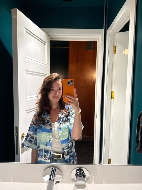 Morning around Tel Aviv: selfies, streets, and a café.