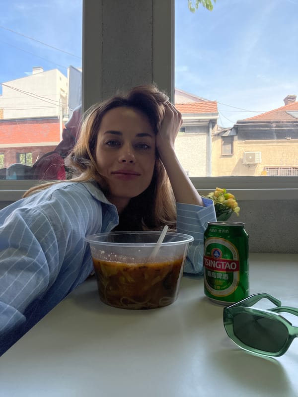 Ordinary moments captured across Belgrade during midday Saturday